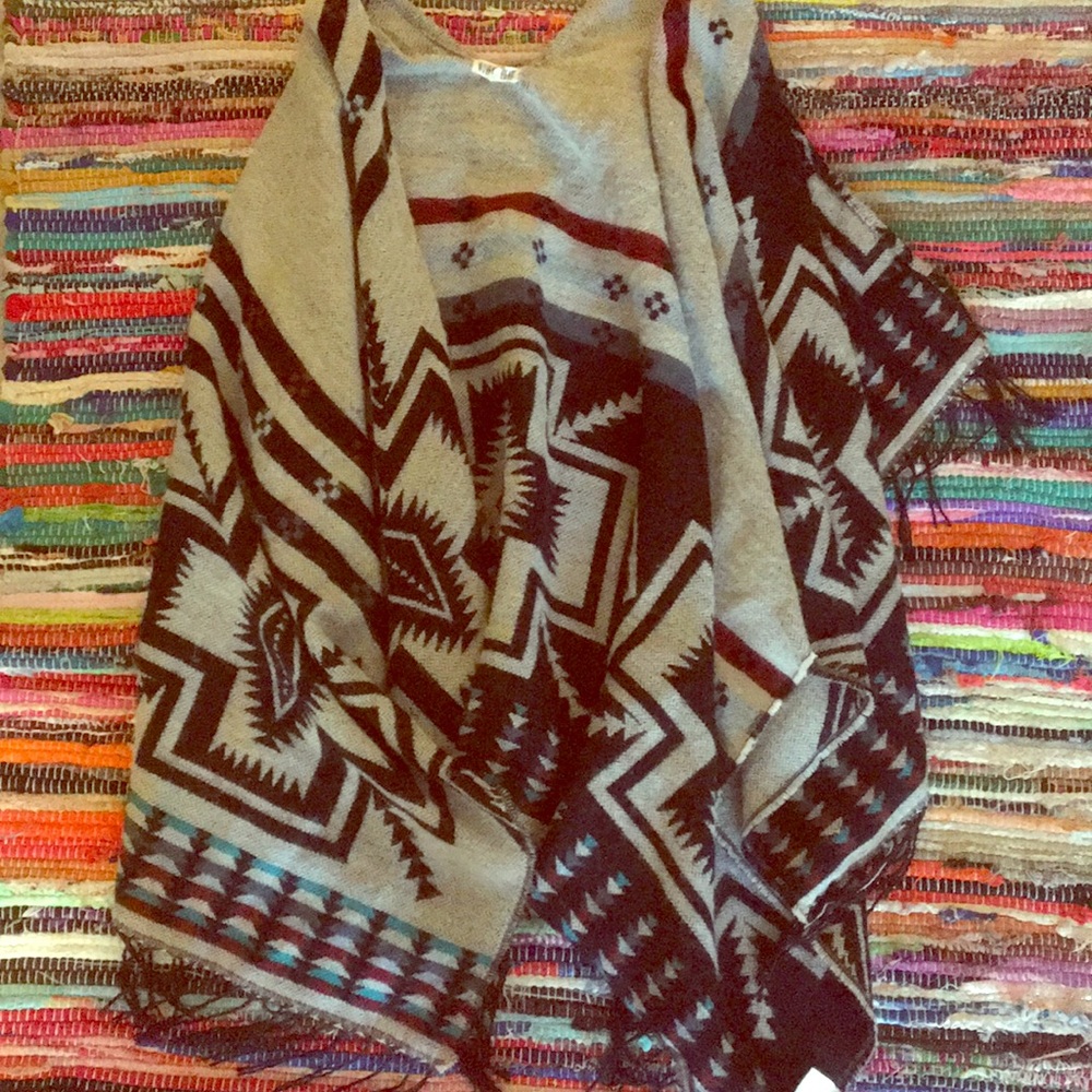 Tribal print Shaw